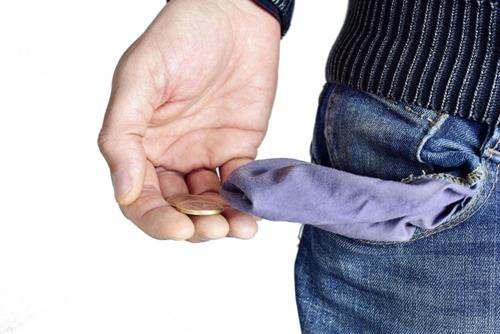 Làm mãi vẫn chẳng giàu, vì đâu 12 chòm sao không thể thoát được chữ NGHÈO?