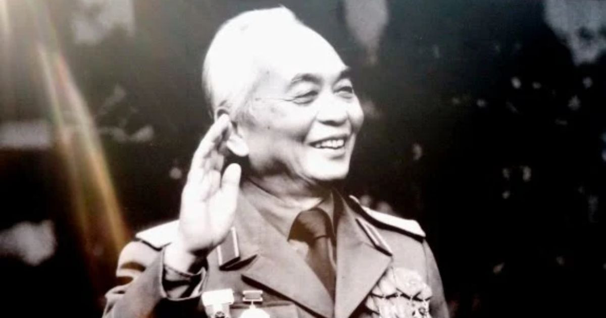 Đại tướng Võ Nguyên Giáp